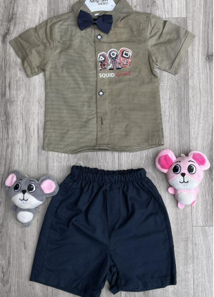 Комплект для хлопчика (сорочка + метелик + шорти) Мis-sa Ігри Кальмарів 80 см Хакі