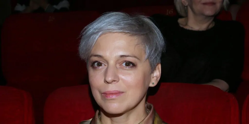 u-menya-byli-problemy-s-rechyu-nelli-uvarovoy-prishlos-proyti-kurs-lecheniya-1024x512