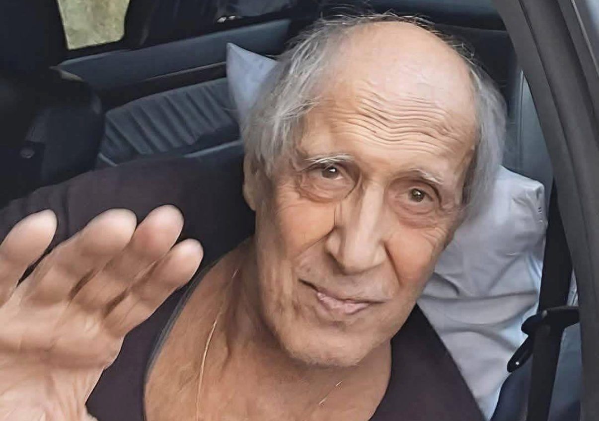 17435985641841673481