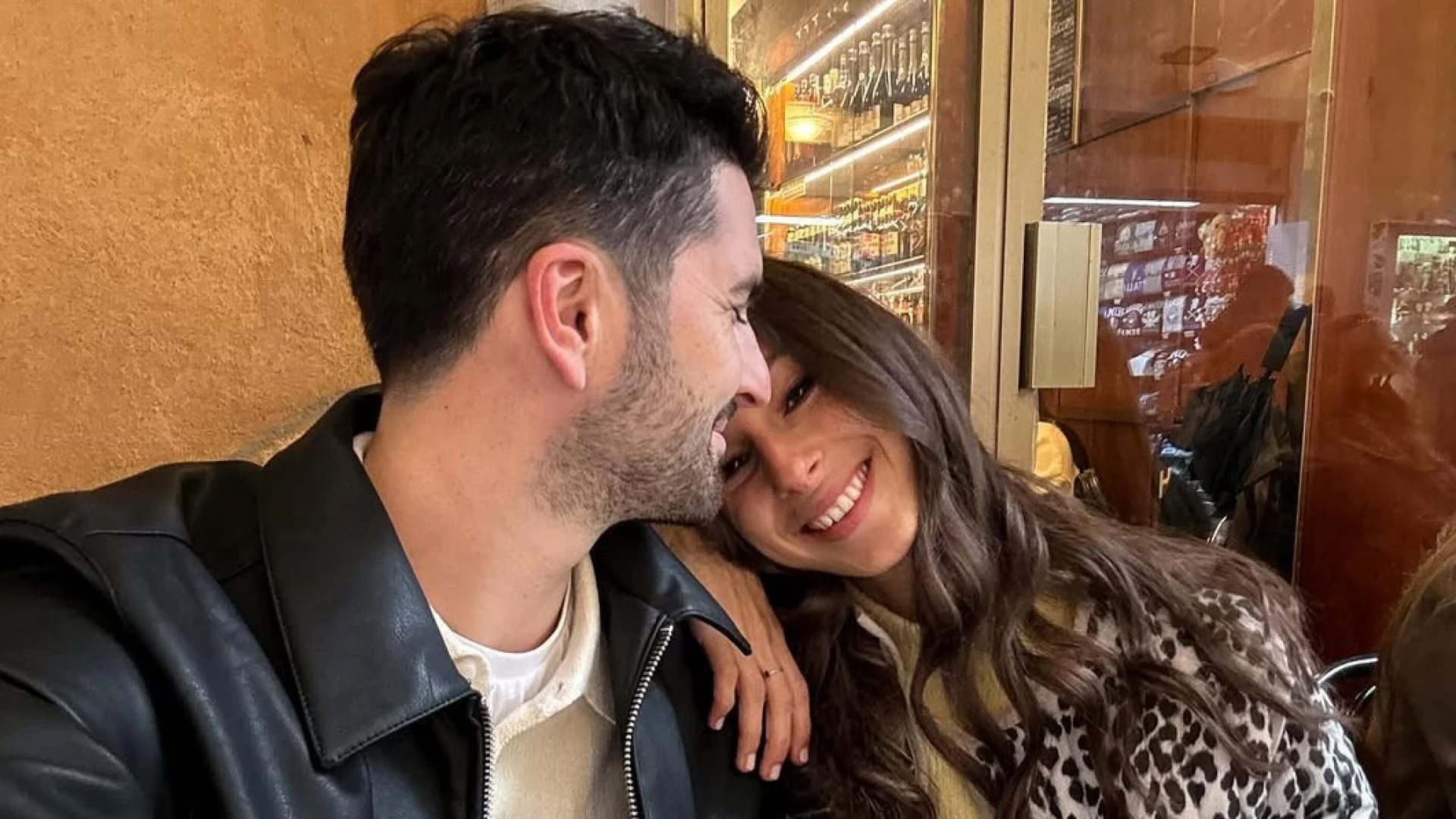 30 ознак того, що він справді в захваті від тебе