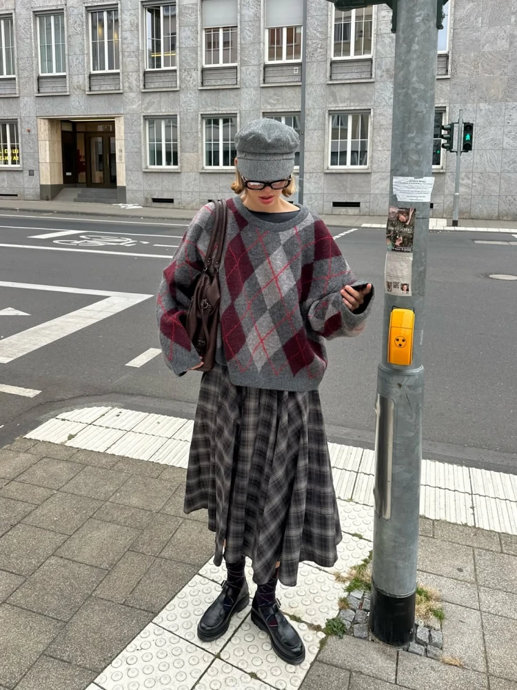 Теплі светри на зиму-2025