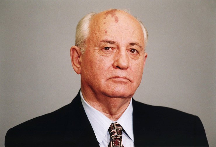 Михаил Горбачёв