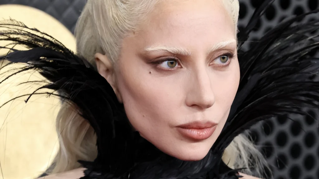 Найефектніші beauty-образи знаменитостей з церемонії «Ґреммі-2026»