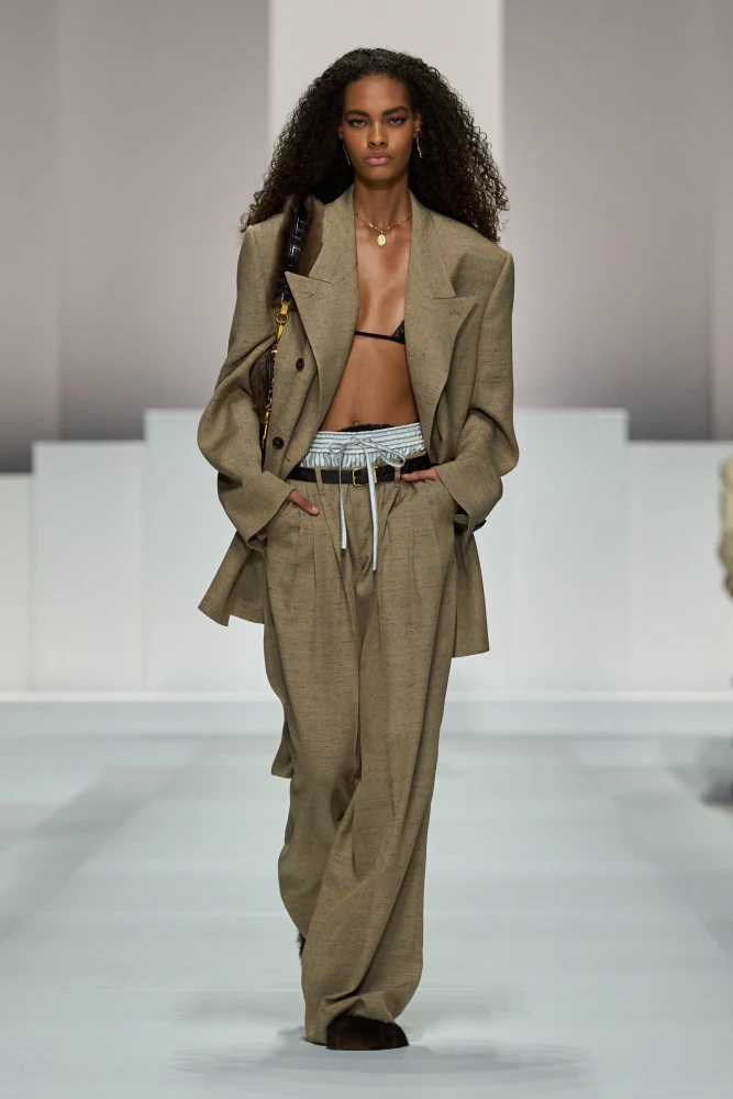 Що таке power dressing