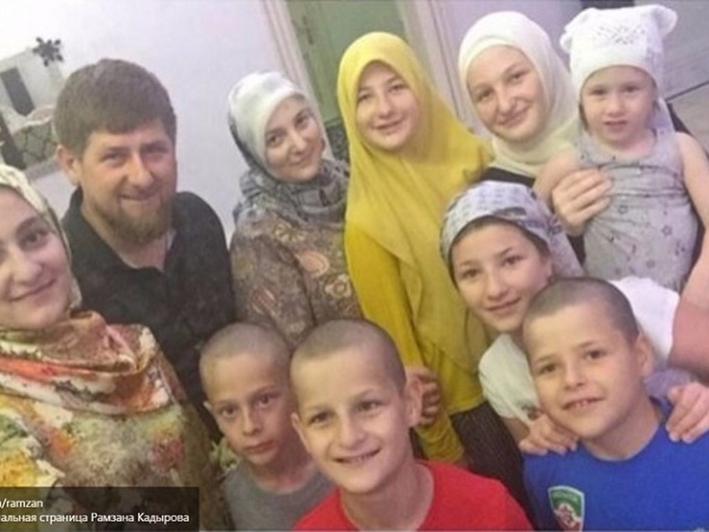Рамзан Кадыров Дети: имена, биография и роль в семье