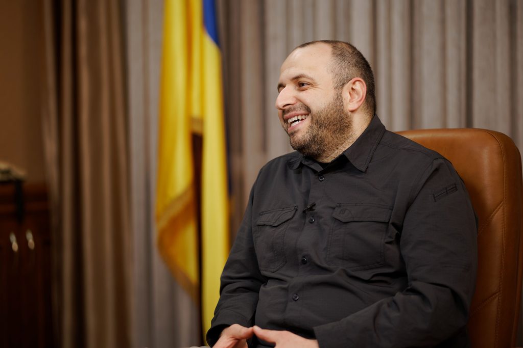 Рустем Умеров Жена: подробности личной жизни и биографии