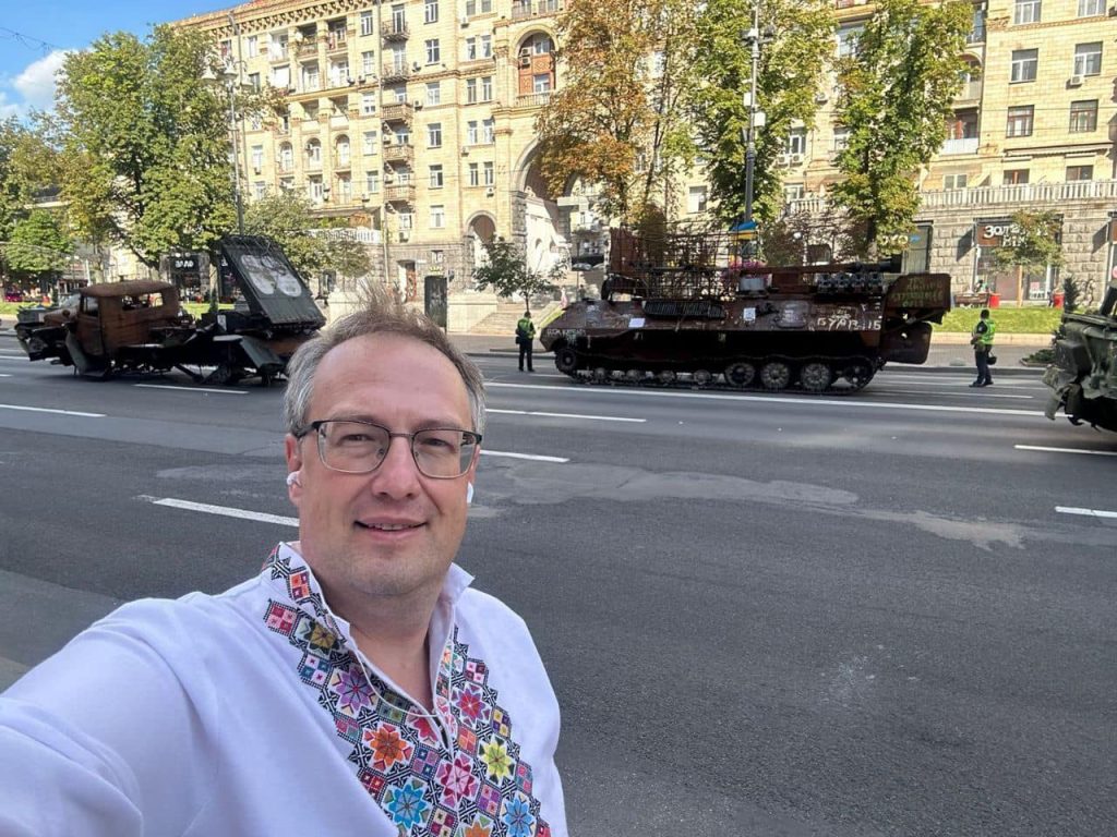 Антон Геращенко Где Сейчас: подробности биографии, карьеры и личной жизни