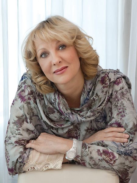 Елена Яковлева Сын: биография, карьера и личная жизнь