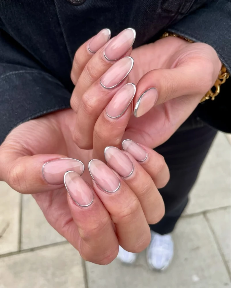 aura nails