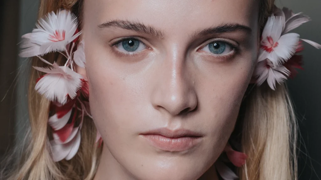 4 свіжих beauty-тренди літа 2026 року — і 2 тенденції, які відходять у минуле